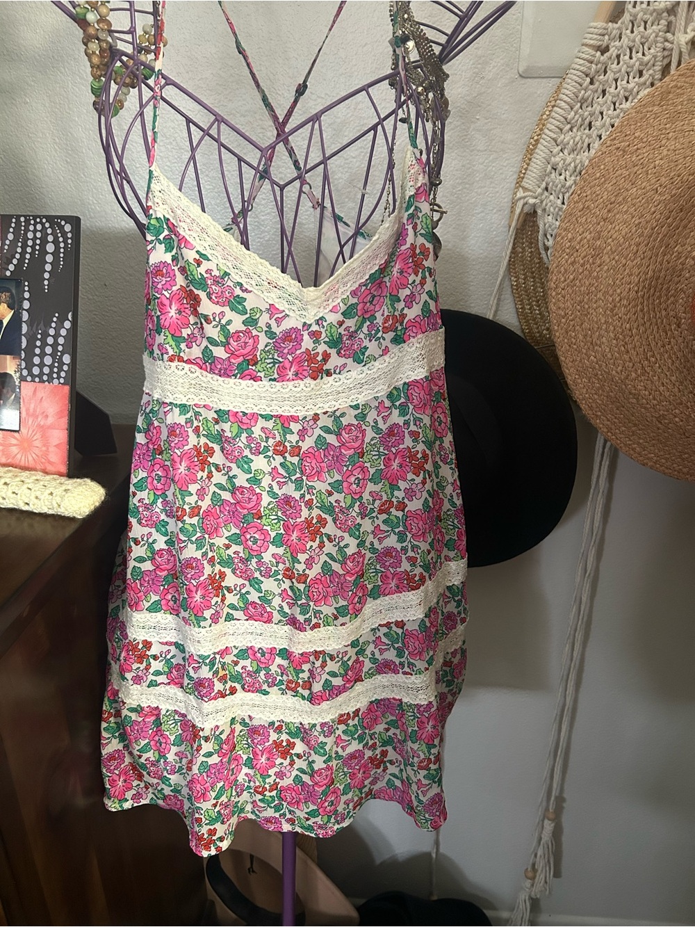 Abercrombie & Fitch Pink Floral Lace-Trim Mini Dress